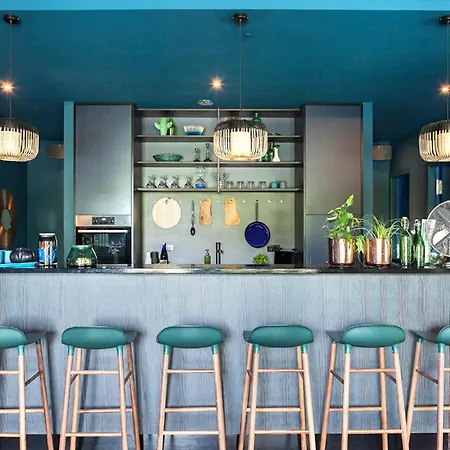 Nomads By Suite030 High Class Apartments, 1-2 Bedrooms *