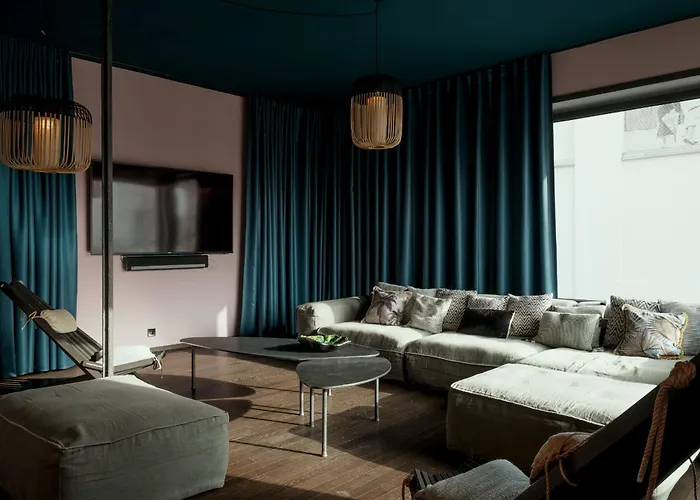 Nomads By Suite030 High Class Apartments, 1-2 Bedrooms